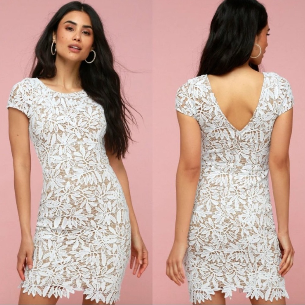 Lace dress from Lulus. Wore once. Smoke free dog friendly home.